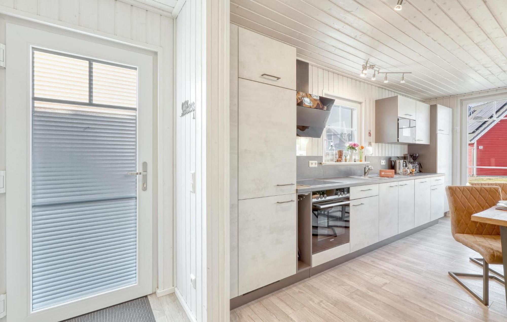 3 Bedroom Pet Friendly Home In Zerpenschleuse エクステリア 写真